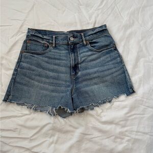 American Eagle Outfitters High Rise 90s Boyfriend Short